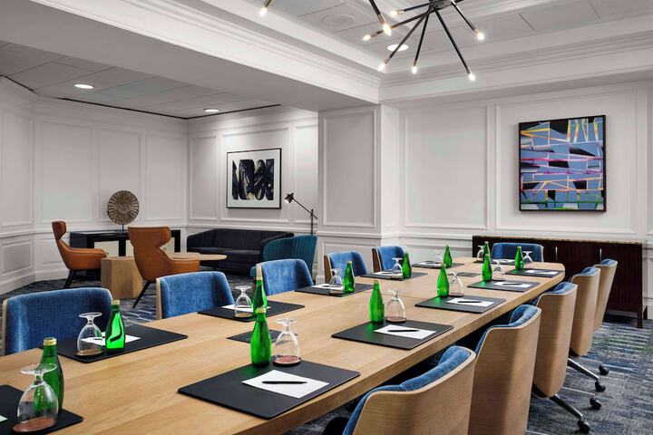Meeting facility
