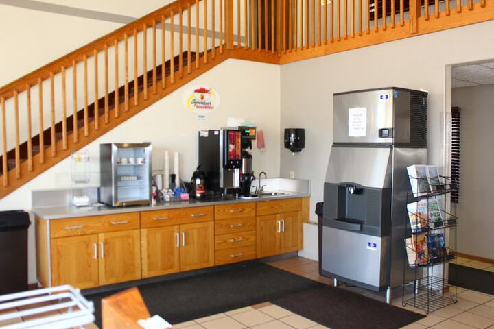 Breakfast area