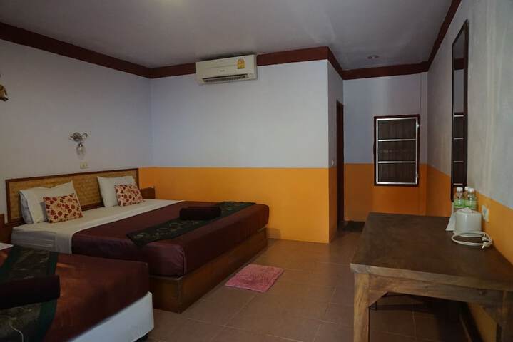 Room 25 of 56