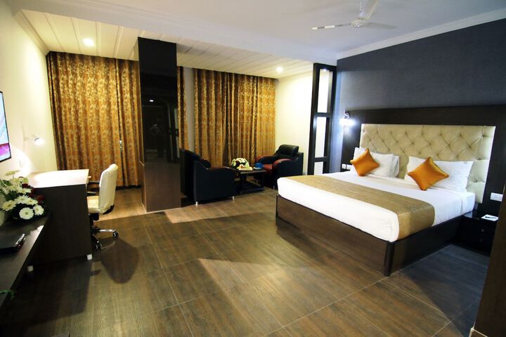 Room 14 of 59