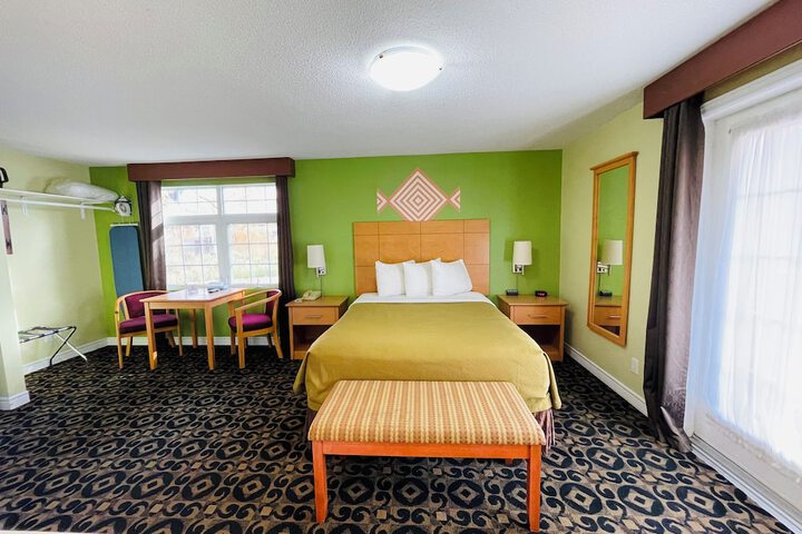 Room 5 of 55