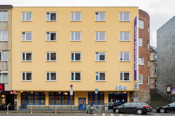 Hotel 42 of 43