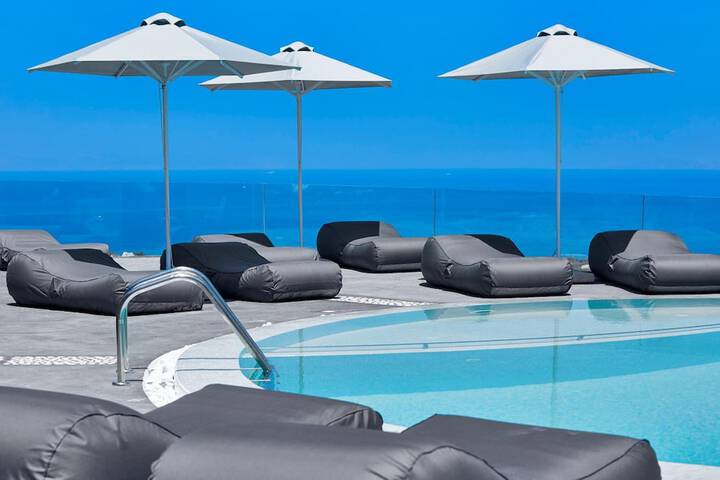 Pool 31 of 50