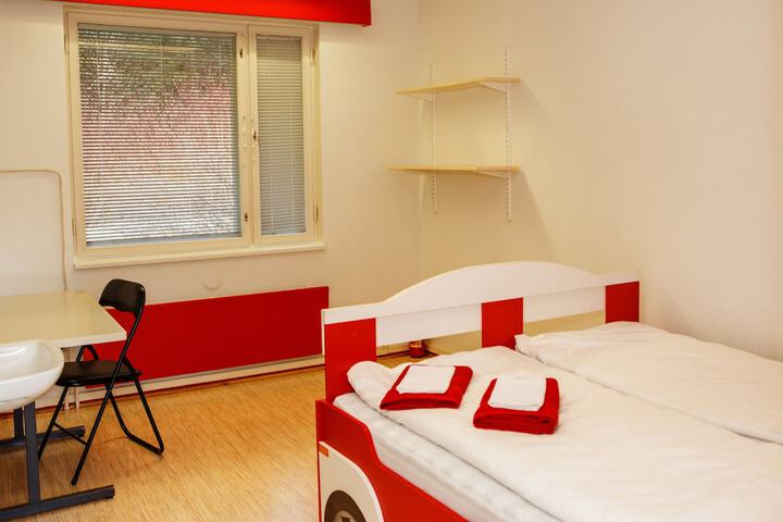 Room 16 of 54