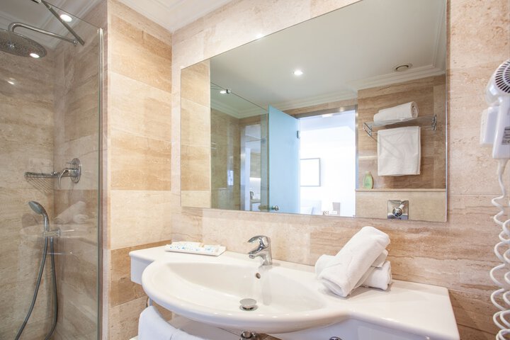Bath Photo