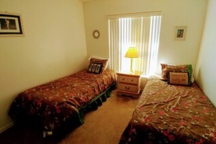 Room 19 of 37