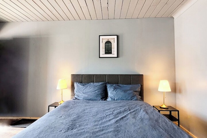 Room 18 of 30