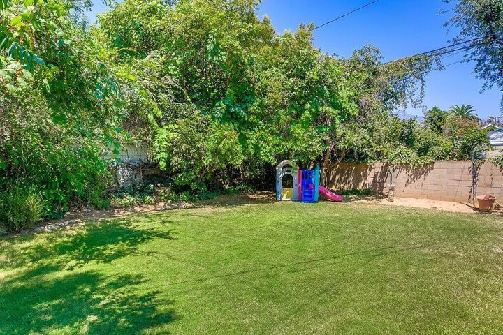 Property Grounds 48 of 55