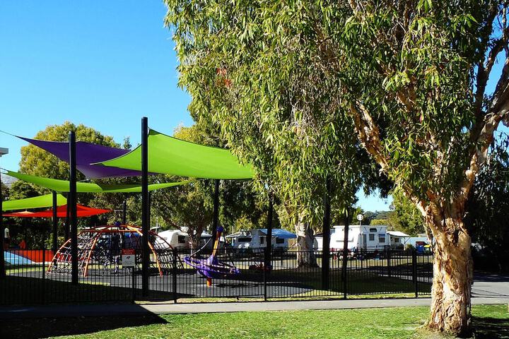 Property Grounds 39 of 49