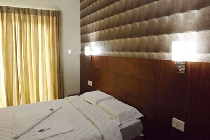 Room 5 of 26