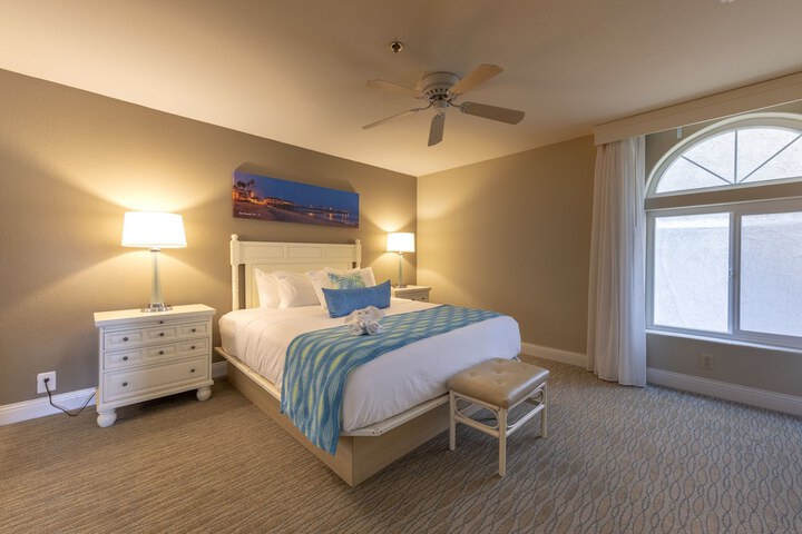 Room 7 of 40