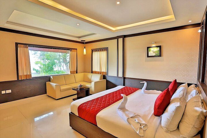 Seaflare Beach Resort & Spa