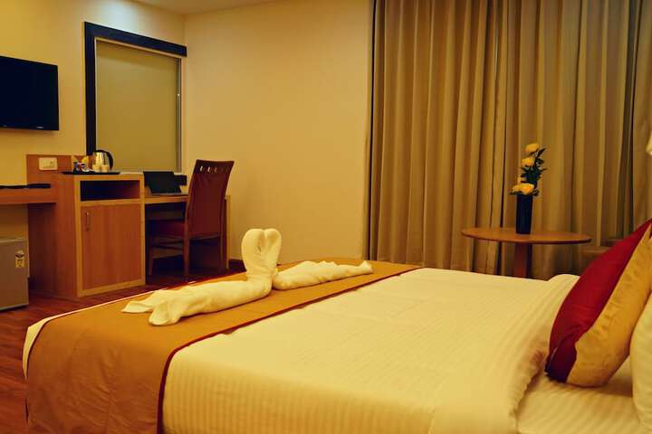 Room 31 of 114
