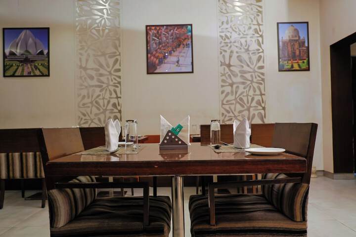 Dining 54 of 92