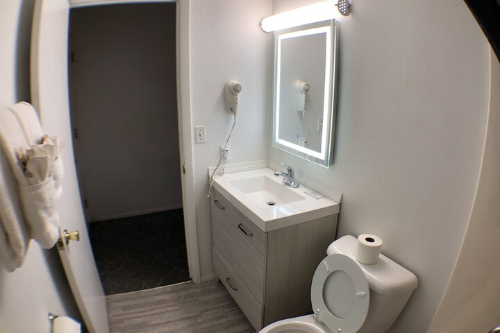 Room 89 of 154