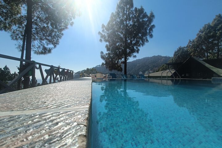 Pool 53 of 82