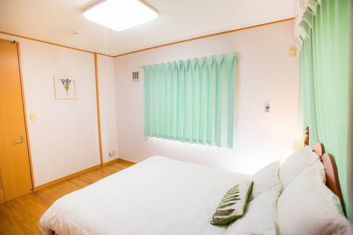 Room 8 of 41