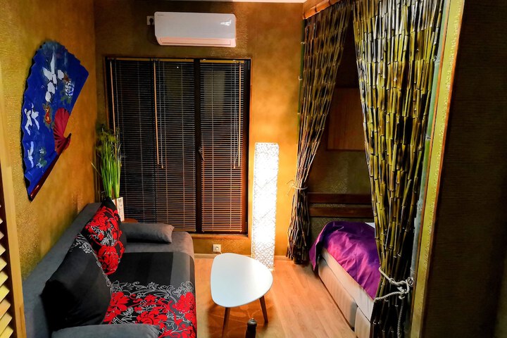 Room 14 of 78