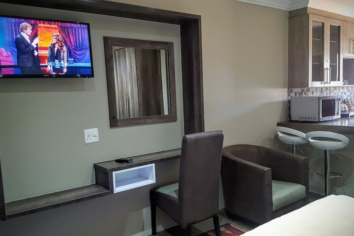 Room 18 of 89