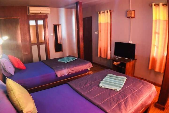 Room 58 of 108