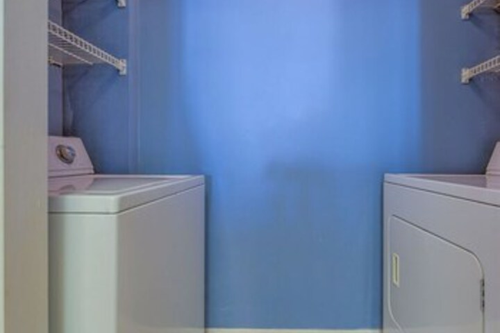 Laundry 14 of 23