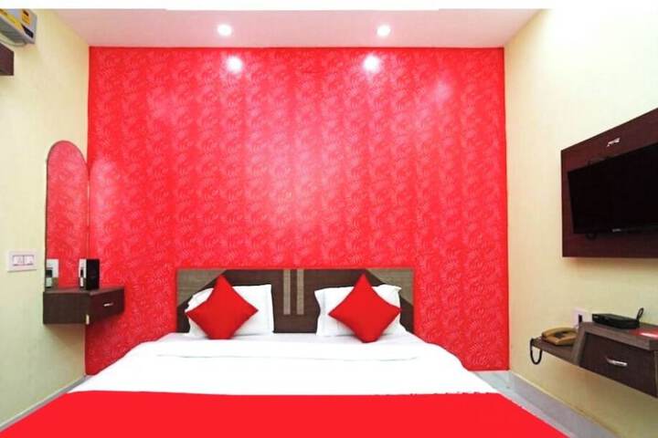 Room 15 of 27