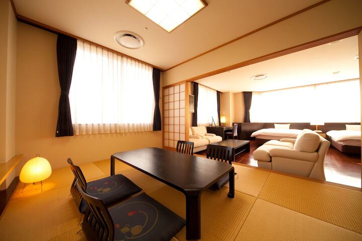 Room 27 of 75