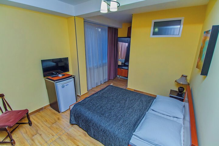 Room 20 of 57