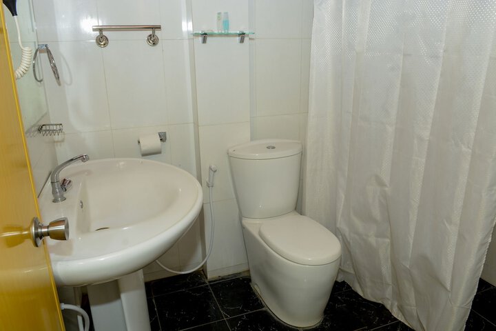 Room 60 of 94