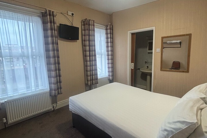 Room 13 of 58