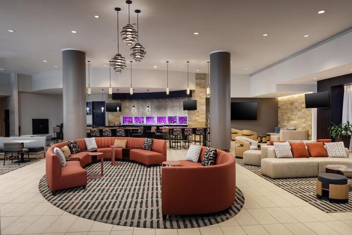 Hotel Interior 4 of 48