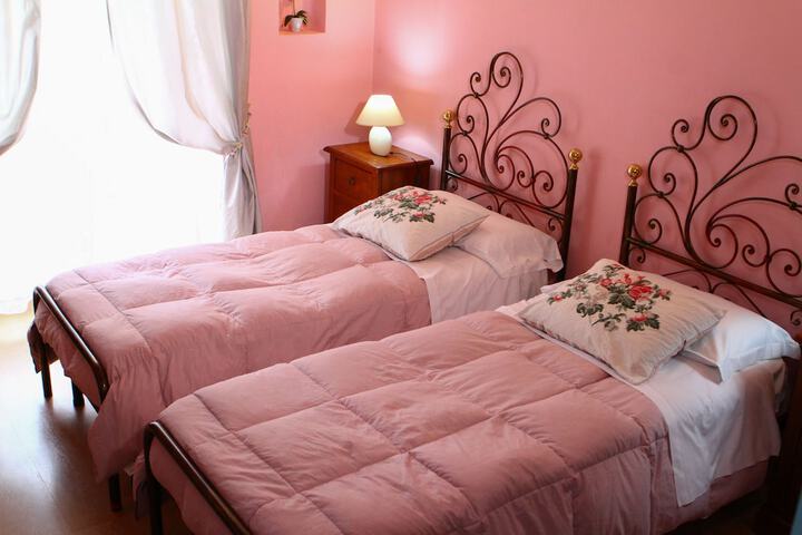 Room 15 of 44