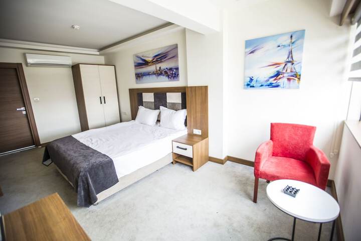 Room 17 of 45