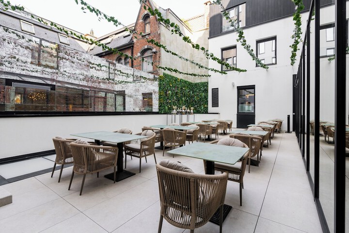 Terrace/Patio 47 of 152
