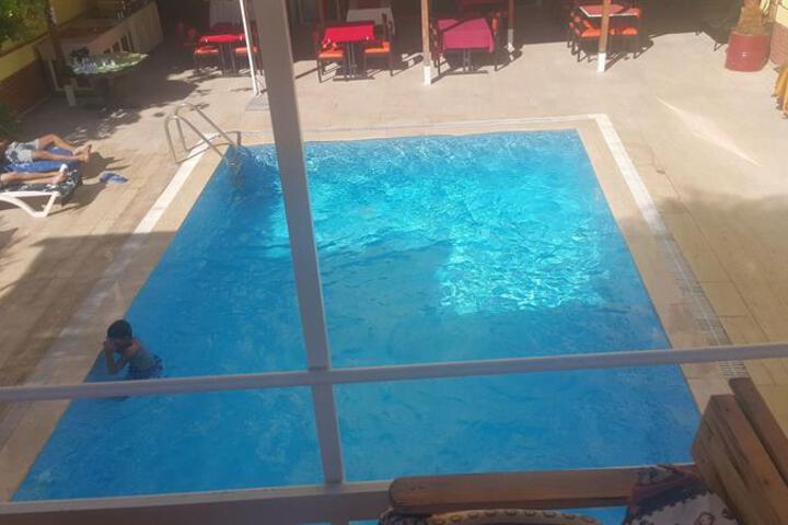 SAN FRANCISCO BEACH HOTEL