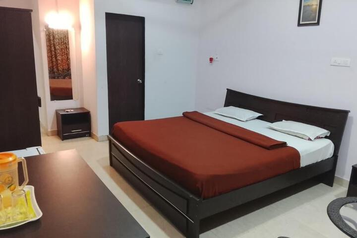 Hotel Ratnesh Premium