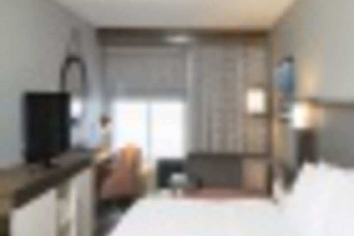 Room 15 of 36