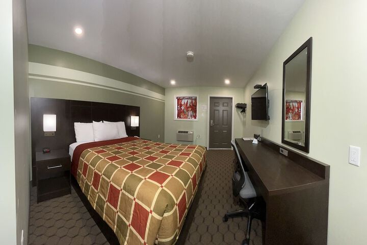 Room 21 of 66