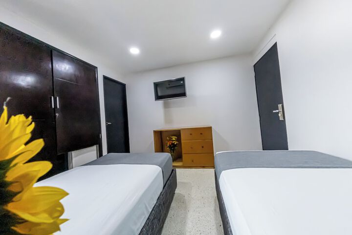 Room 50 of 97
