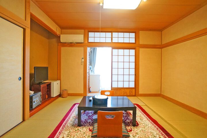 Room 19 of 42