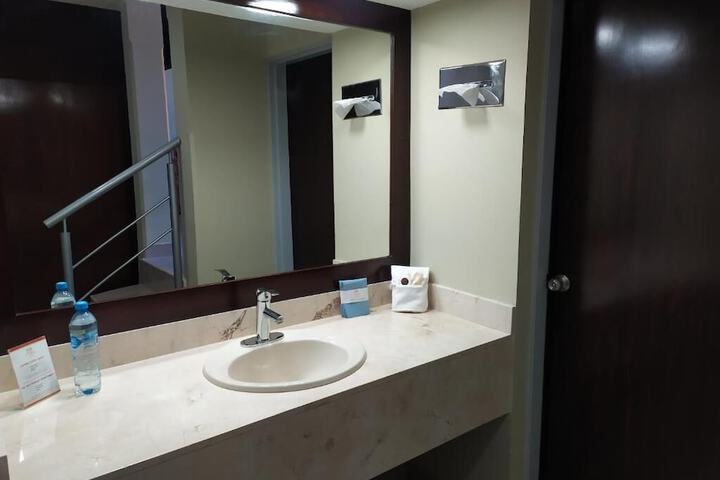 Room 20 of 36