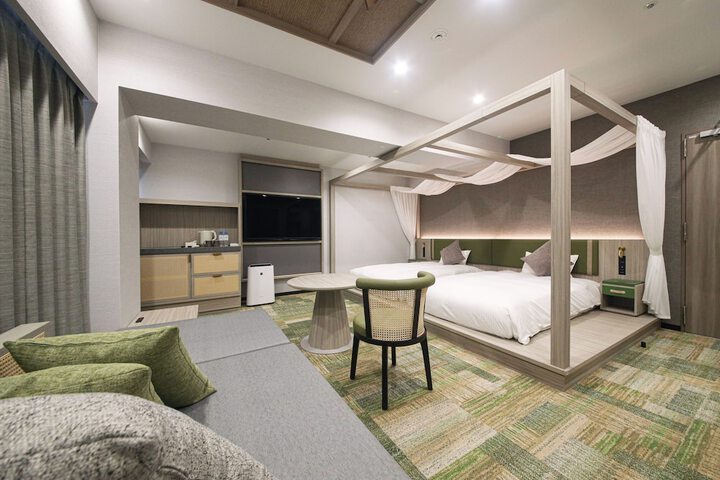 Room 14 of 62