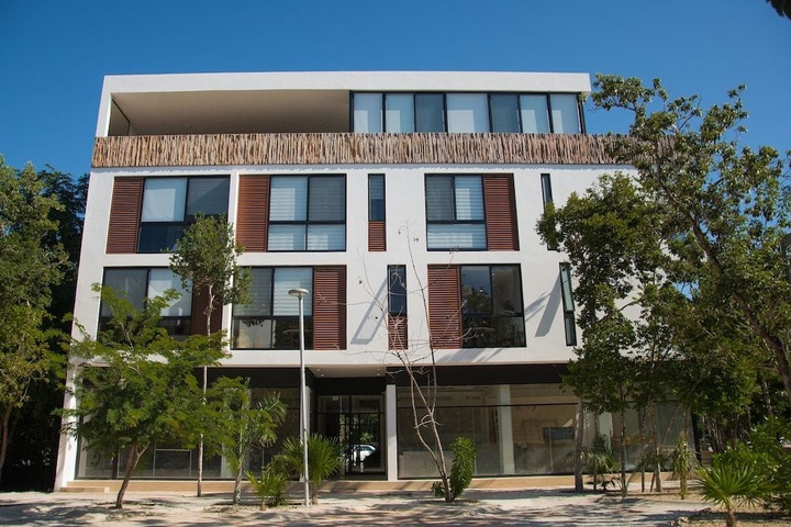 Amira Residence