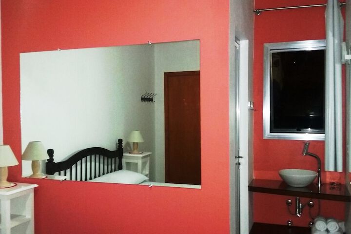 Room 21 of 24