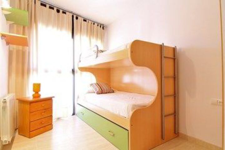 Room 57 of 176