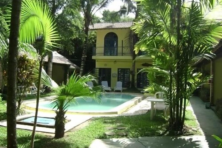 Hotel with Pool