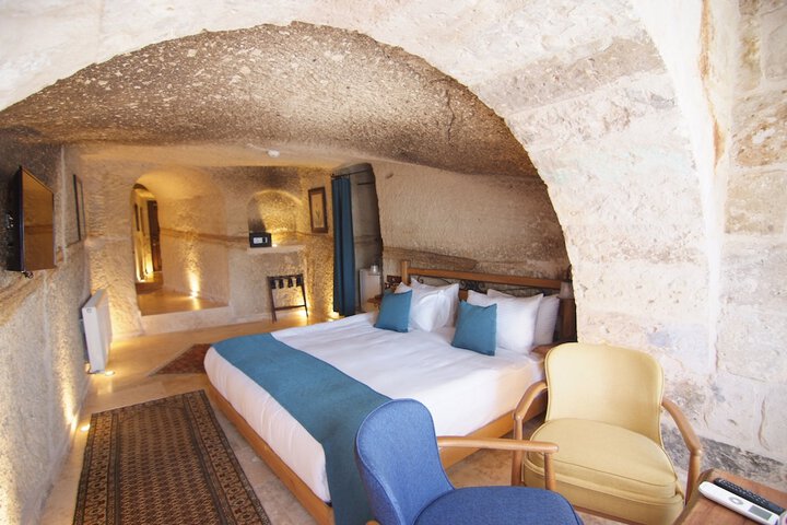 Room 9 of 116