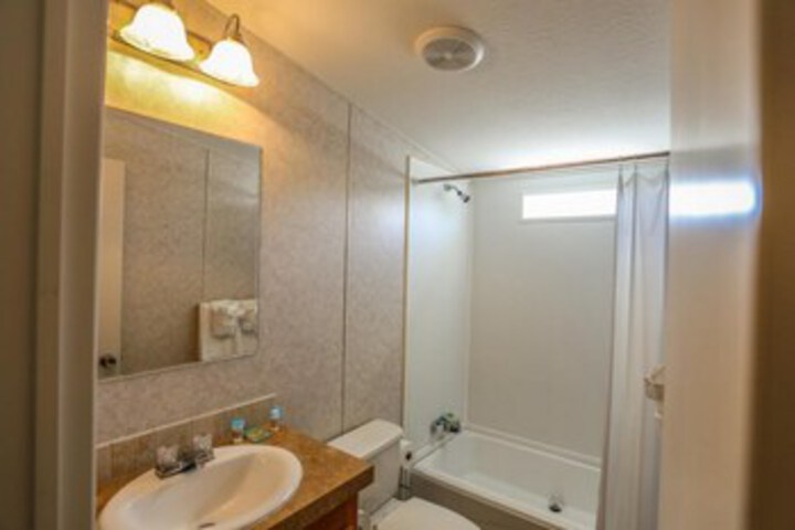 Room 3 of 23
