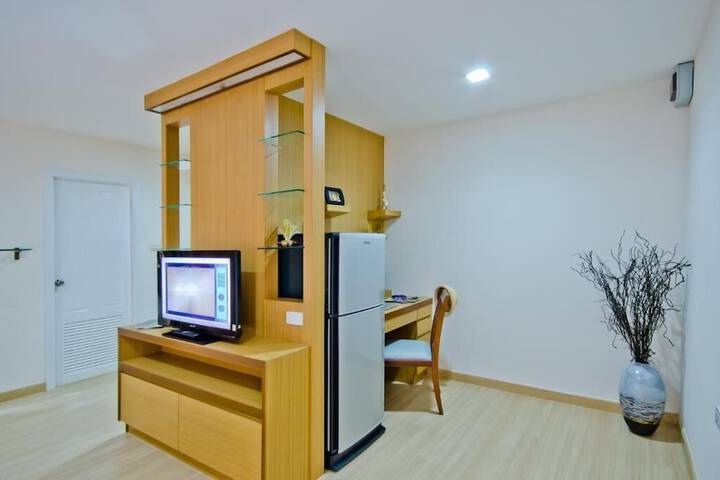 Room 26 of 42