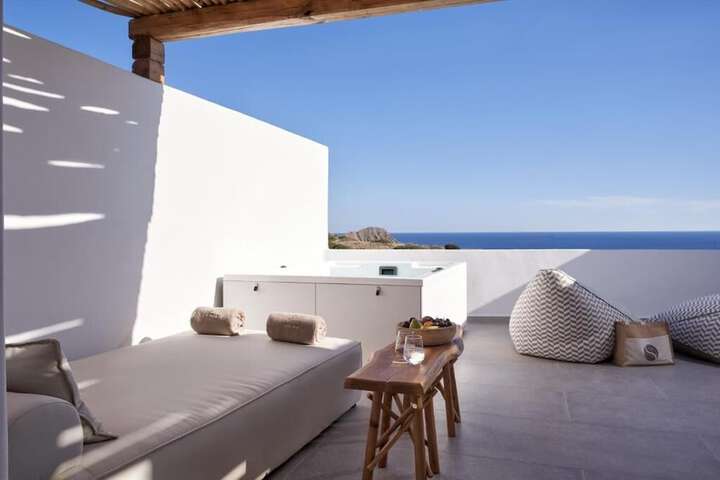 Terrace/Patio 75 of 135